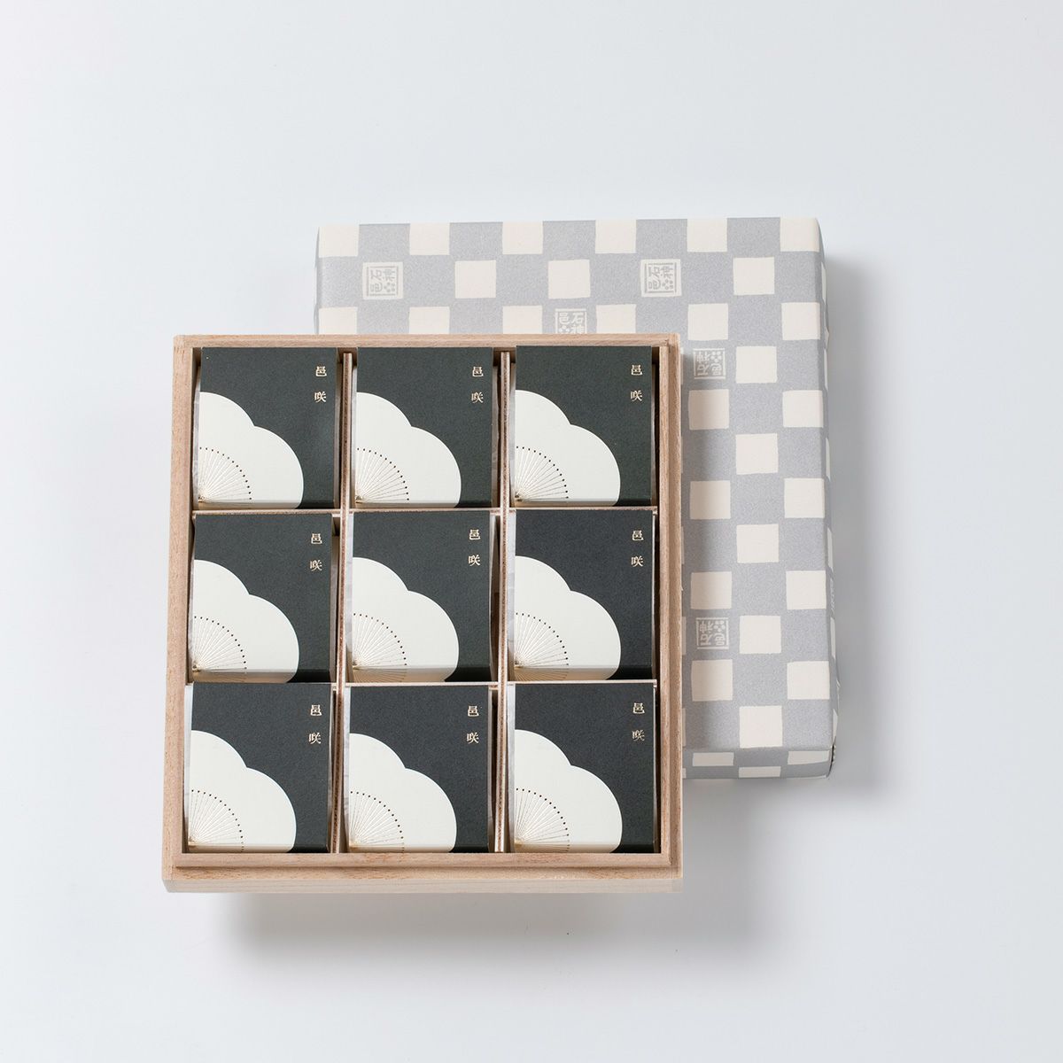 弔事用 紀州南高梅 邑咲  梅干個包装 ９粒入  花ふきん包み　石神邑オンラインショップ