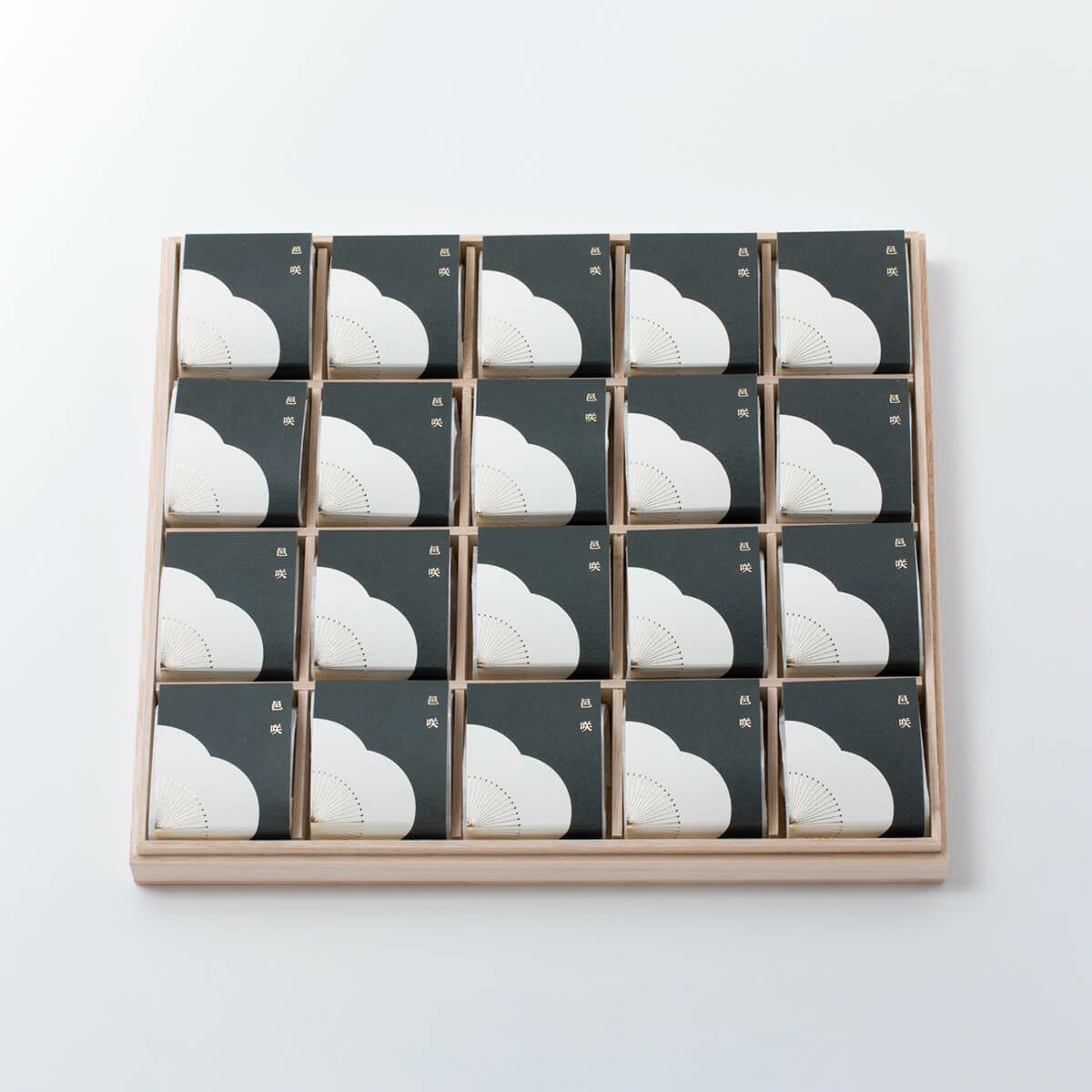 紀州南高梅 邑咲 個包装 20粒入 花ふきん包み 石神邑オンラインショップ